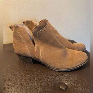 Lucky Brand booties